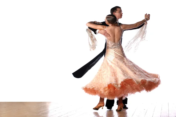 Bailarinas en salón de baile sobre fondo blanco — Foto de Stock