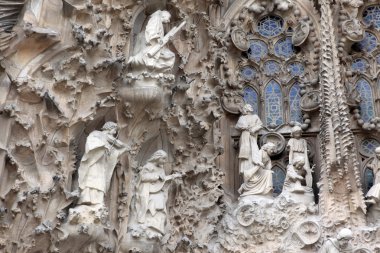 Gaudi tarafından tasarlanan la sagrada familia Katedrali