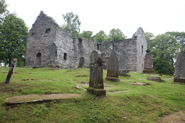 Gotische oude begraafplaats in blair kasteel — Stockfoto