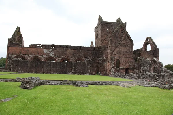 Abadía cariño, monasterio cisterciense en ruinas — Foto de Stock