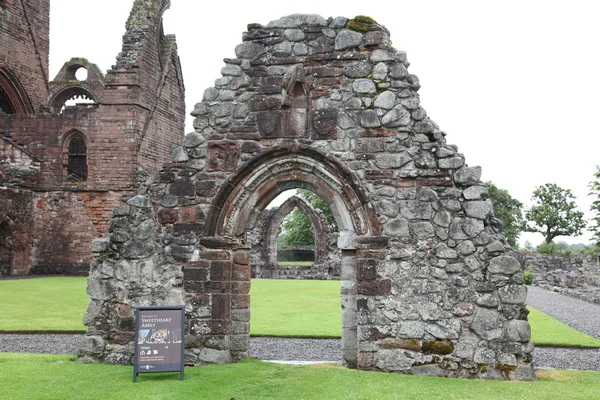 Liebste Abtei, ruiniertes Zisterzienserkloster — Stockfoto