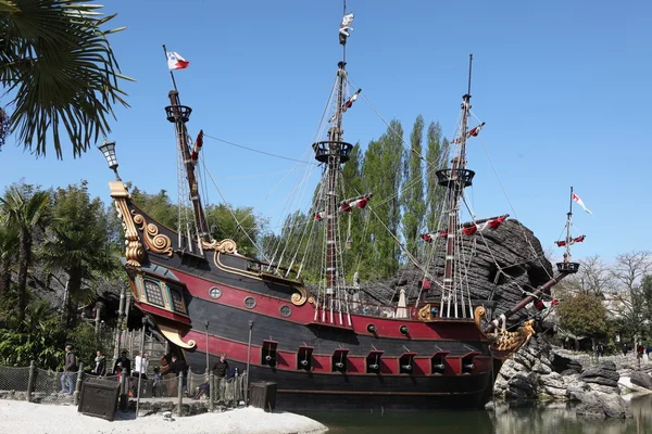 Local y Turístico en el famoso Parque Disneyland — Foto de Stock