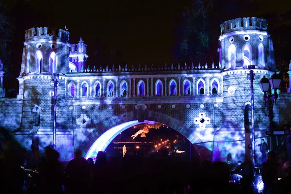 Night view of The Figured bridge — Stock Photo, Image