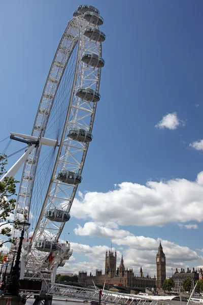 London, Storbritannien - 7 juni: london eye — Stockfoto