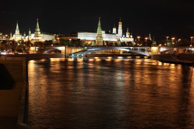 Moskova Nehri gece manzarası