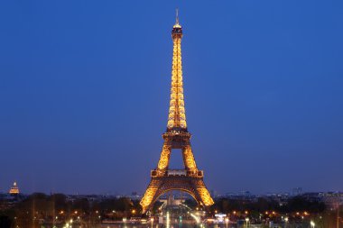 görüntülemek paris ve Eyfel Kulesi.