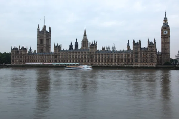 Big Ben och riksdagshusen — Stockfoto