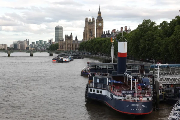 Big Ben et les Chambres du Parlement — Photo