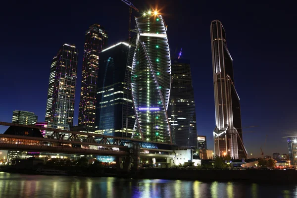 Arranha-céus Cidade centro de negócios internacional em Moscou — Fotografia de Stock