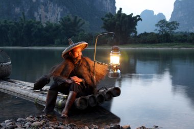 Çinli adam Balık tutma