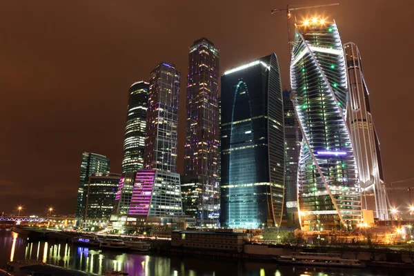 Arranha-céus CityCity centro de negócios internacional, Moscou, Rússia — Fotografia de Stock