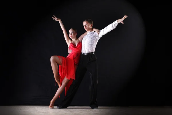 Latino dancers — Stock Photo, Image