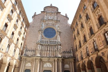 benedictine abbey adlı montserrat adlı Bazilikası'nın