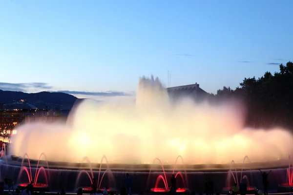 De beroemde montjuic fontein in barcelona, Spanje — Stockfoto