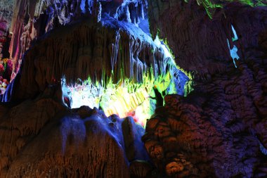 guilin Reed flüt mağaralar