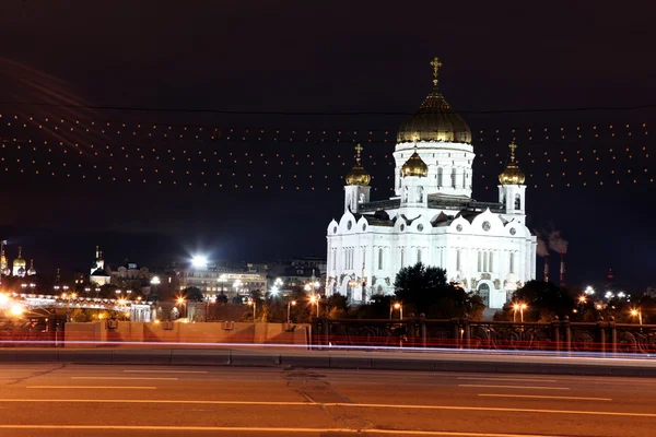 Nacht uitzicht kathedraal van Jezus Christus de Verlosser in de zomer-weergave — Stockfoto