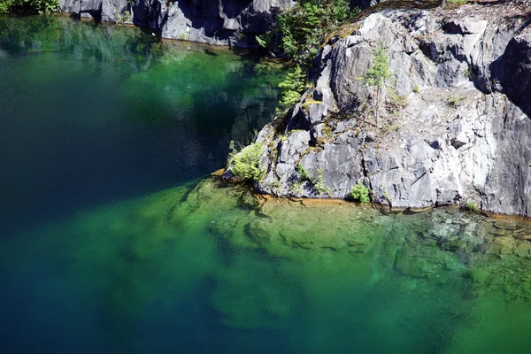 Rock och havet — Stockfoto