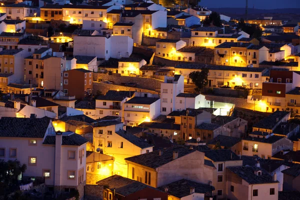 Malerische Aussicht mit Residenzhäusern in Cuenca — Stockfoto