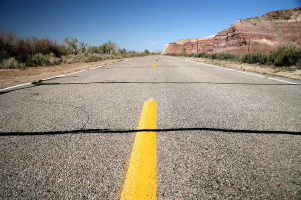 Jalan di Amerika Serikat, gurun selatan Utah — Stok Foto