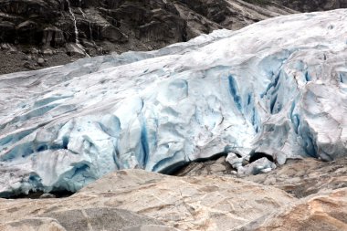 briksdalsbreen Buzulu