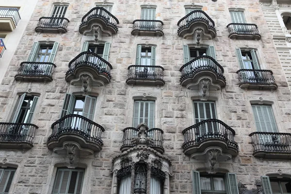 House facade Casa Calvet, designed by Antonio Gaudi — Stock Photo, Image