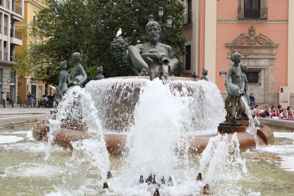 Fuente Turia en la Plaza de la Virgen Valencia España — Foto de Stock