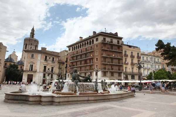 Turia fontein in de plaza de la virgen valencia Spanje — Stockfoto
