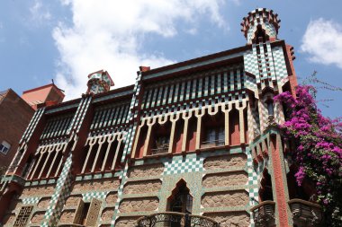 ünlü casa vicens