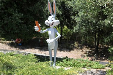 Bugs Bunny
