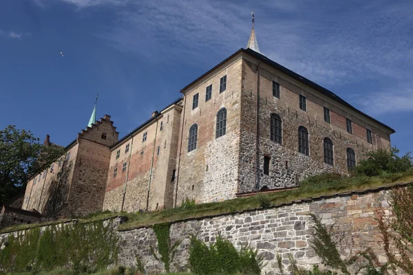 Fortezza di Akershus situata vicino al fiordo di Oslo — Foto Stock