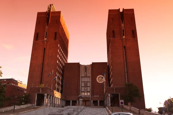 Câmara Municipal de Oslo em Oslo, Noruega — Fotografia de Stock