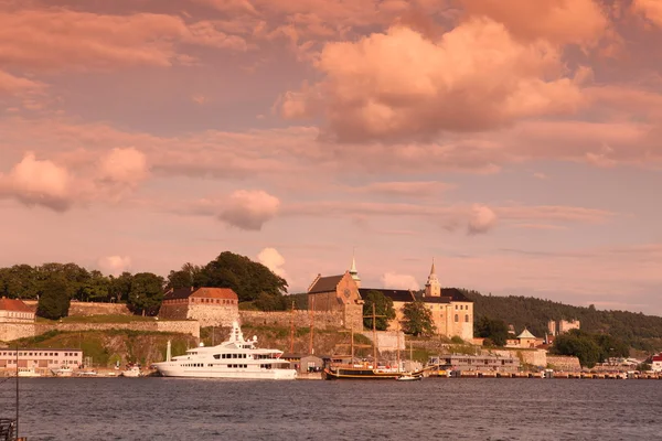 Old port and fortress of Oslo, Norway — Stock Photo, Image