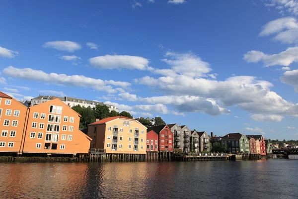 Vecchi Magazzini a Trondheim, Norvegia — Foto Stock