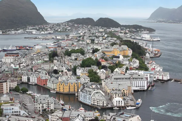 Alesund Art Deco cidade da Noruega — Fotografia de Stock