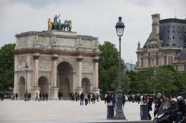 Paris 'te Zafer Takı