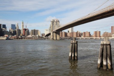 New York 'taki Brooklyn Köprüsü