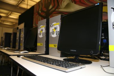 iç internet cafe