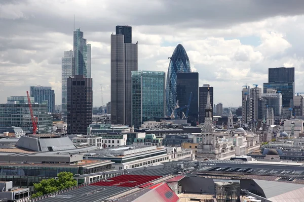ロンドン、イギリスで有名な金融ハブ — ストック写真