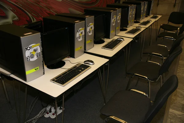 Interior of internet cafe — Stock Photo, Image