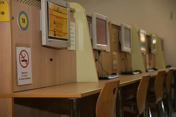 Interior de internet café — Foto de Stock