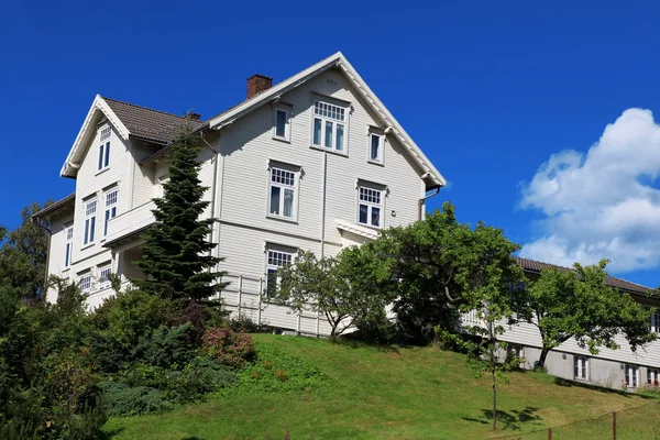 Old classic house in  Trondheim, Norway — Stock Photo, Image