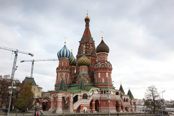 Catedral de São Basílio em Moscou, Rússia — Fotografia de Stock