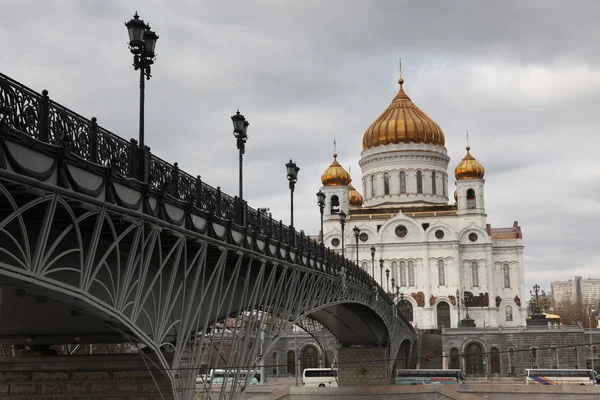 วิหารของพระคริสต์ผู้ช่วยให้รอดในมอสโคว์ รัสเซีย — ภาพถ่ายสต็อก