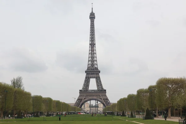 Eiffel torony Párizsban Franciaország — Stock Fotó