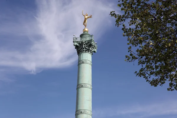 Lipca kolumny na placu Bastylii — Zdjęcie stockowe