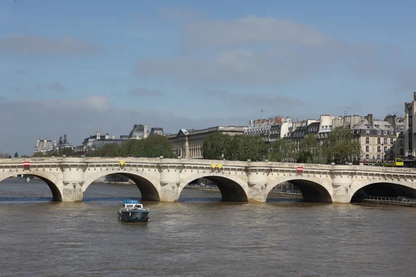 Paris, bridge — Stock Photo, Image