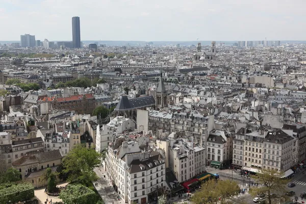 Blick von der Spitze der Kathedrale Notre Dame — Stockfoto