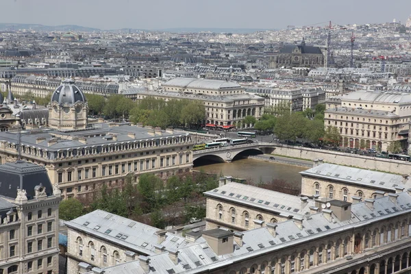 Vue du haut de la cathédrale Notre-Dame — Photo