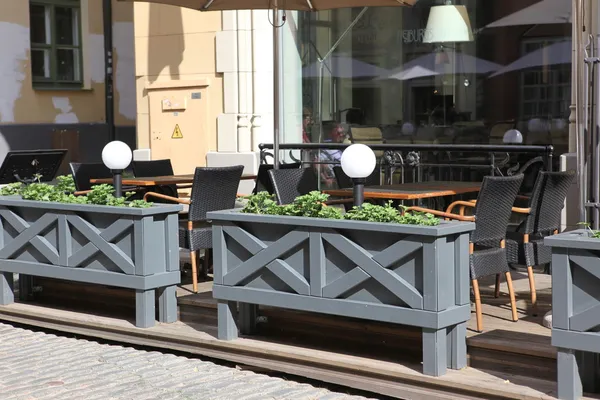 Café in straat van riga — Stockfoto