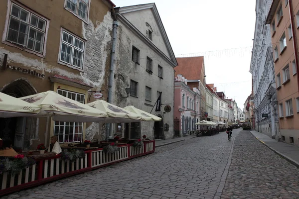 Calles del antiguo Tallin — Foto de Stock